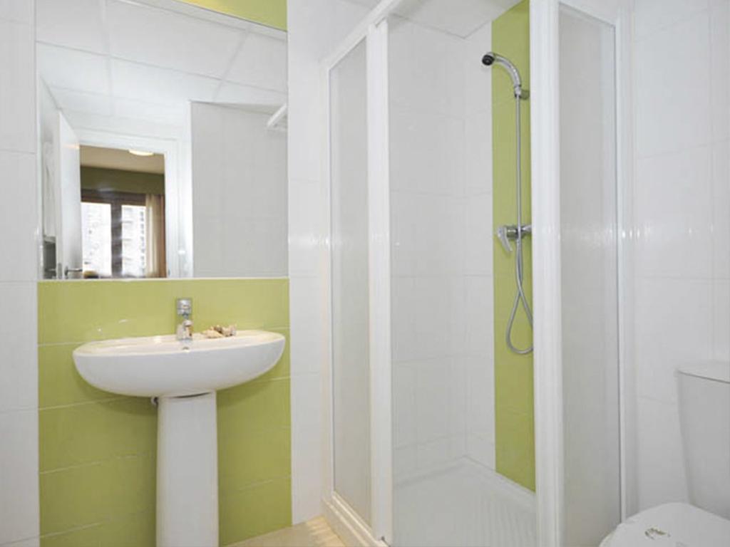 Apartamentos Larimar Unitursa กัลเป ห้อง รูปภาพ